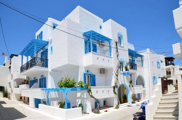 Naxos Hotel Blue Sky